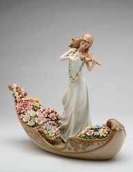 Gondola Porcelain Figurine #96643