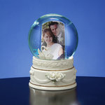 Double Swan Photo Frame Waterglobe #50421 Globe